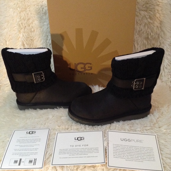 UGG KCambridge Leather/Knit Boot (Last 1 ) - Picture 4 of 8